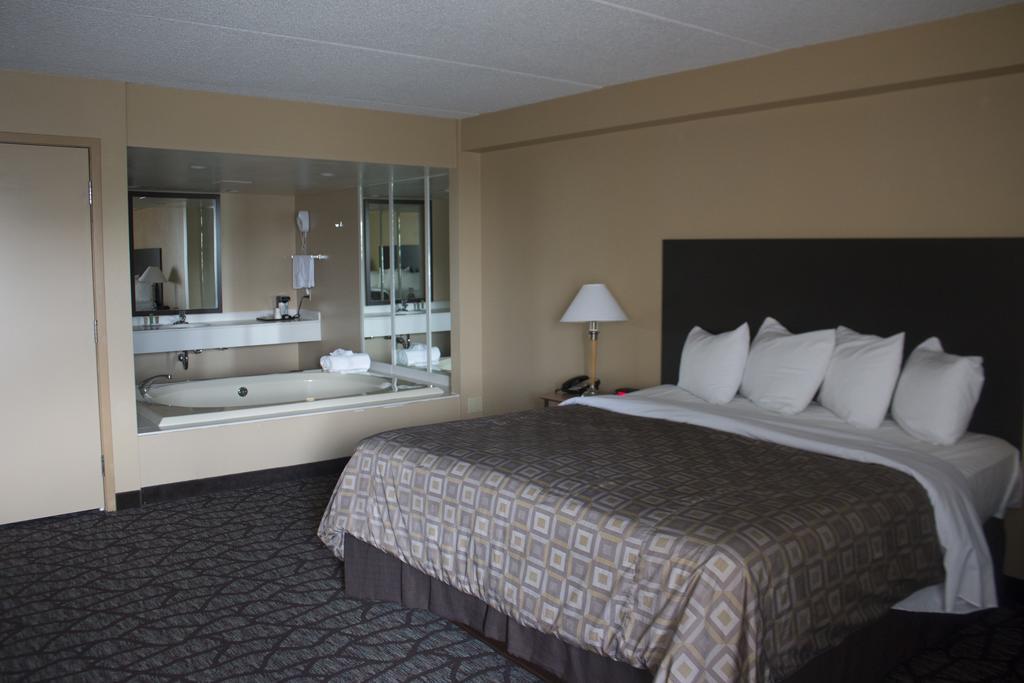 Best Western Fallsview Niagara Bagian luar foto